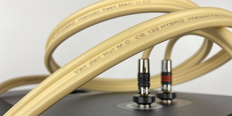 Kabel głośnikowy Van den Hul The CS-122 Hybrid (konfekcja